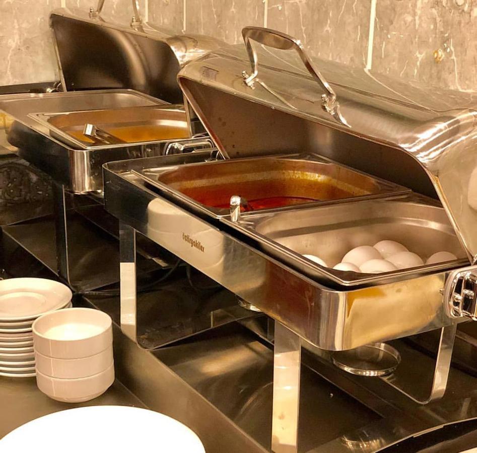 Hotel Bueyuek Levent اسطنبول المظهر الخارجي الصورة