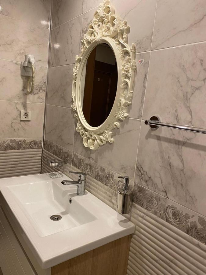 Hotel Bueyuek Levent اسطنبول المظهر الخارجي الصورة